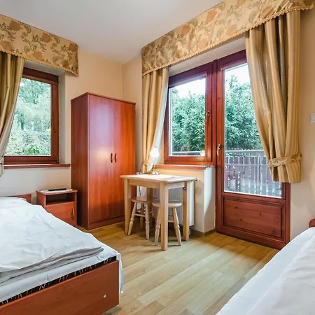 Bed and breakfast U Bzyka 3*