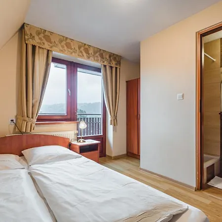 Bed and breakfast U Bzyka 3*